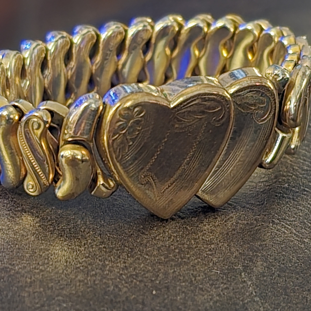 Vintage Sweetheart Bracelet